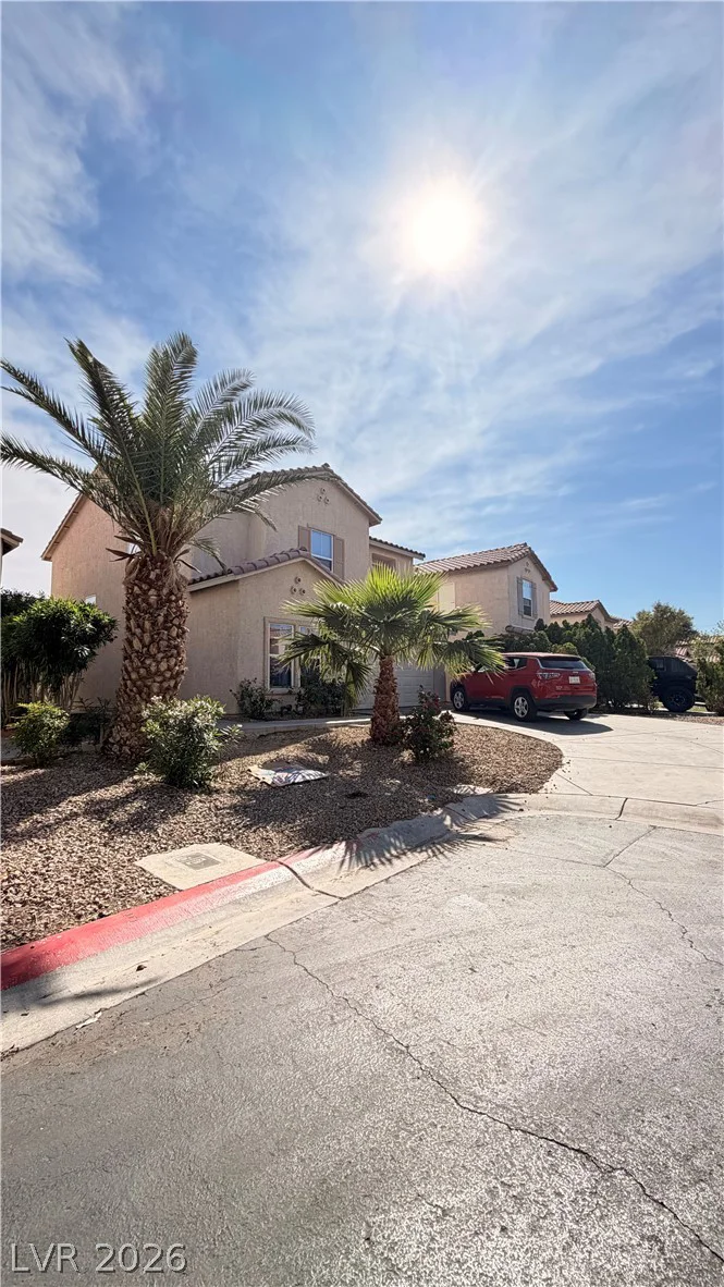 5905 Clover Canyon, Las Vegas, NV 89142