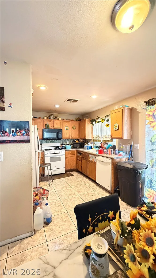 5905 Clover Canyon, Las Vegas, NV 89142