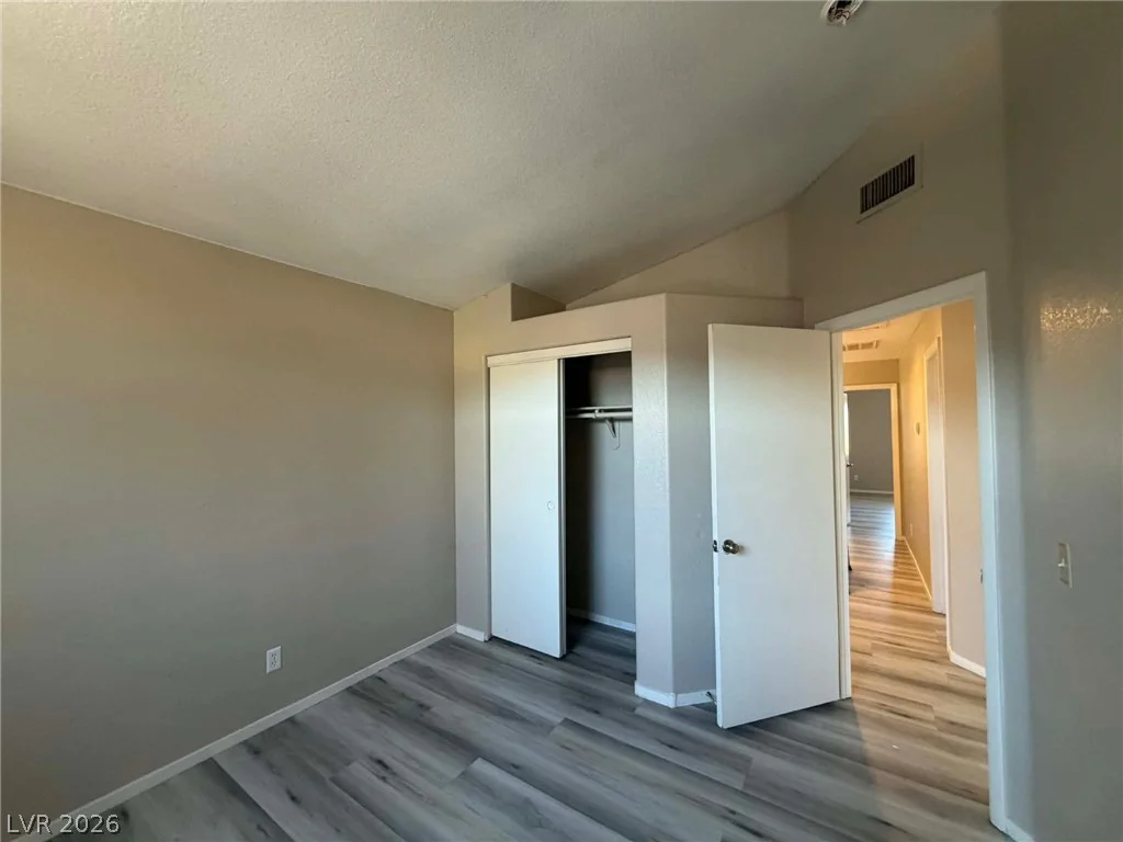 2769 Desert Stream, Las Vegas, NV 89156