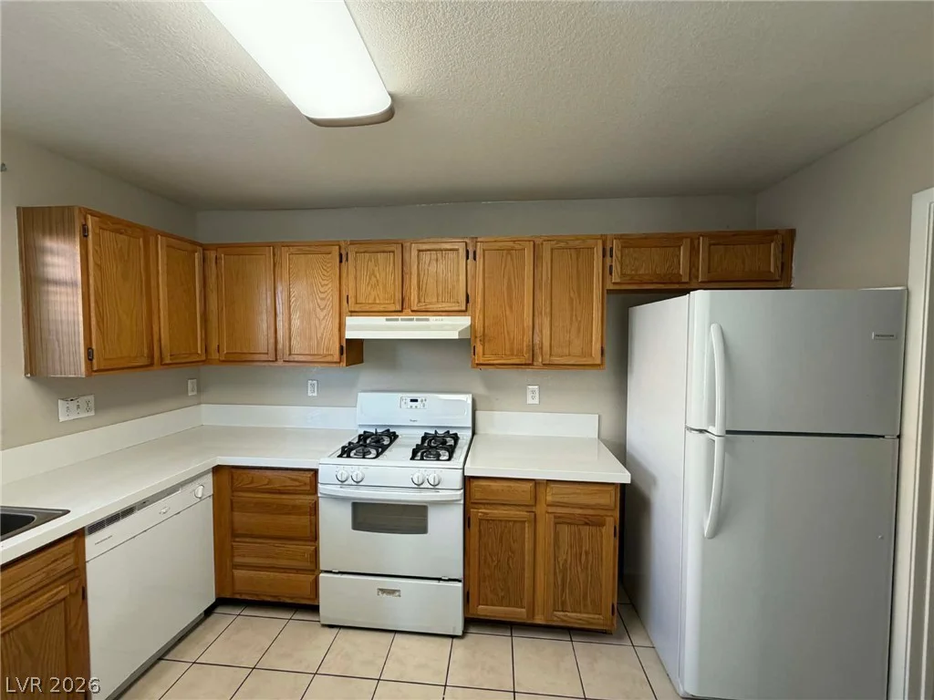 2769 Desert Stream, Las Vegas, NV 89156