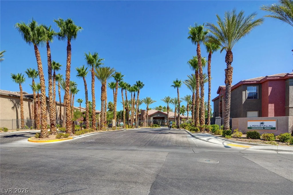 8000 Badura, Las Vegas, NV 89113