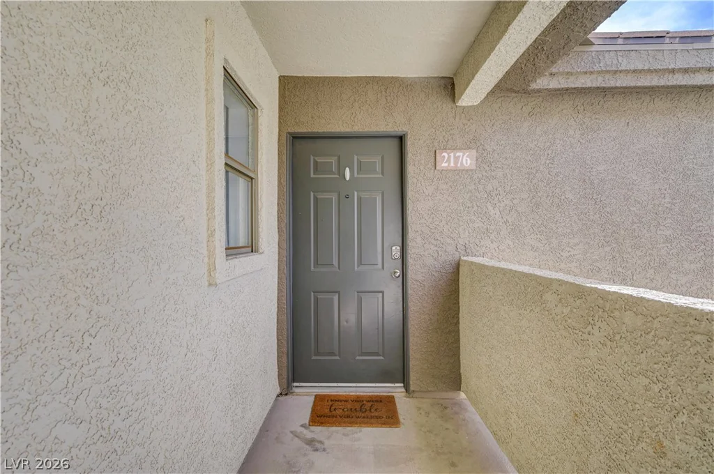 8000 Badura, Las Vegas, NV 89113