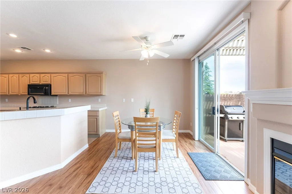 9400 Laguna Niguel, Las Vegas, NV 89134