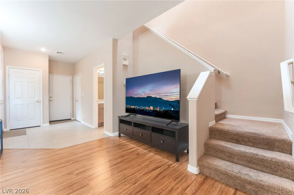9400 Laguna Niguel, Las Vegas, NV 89134