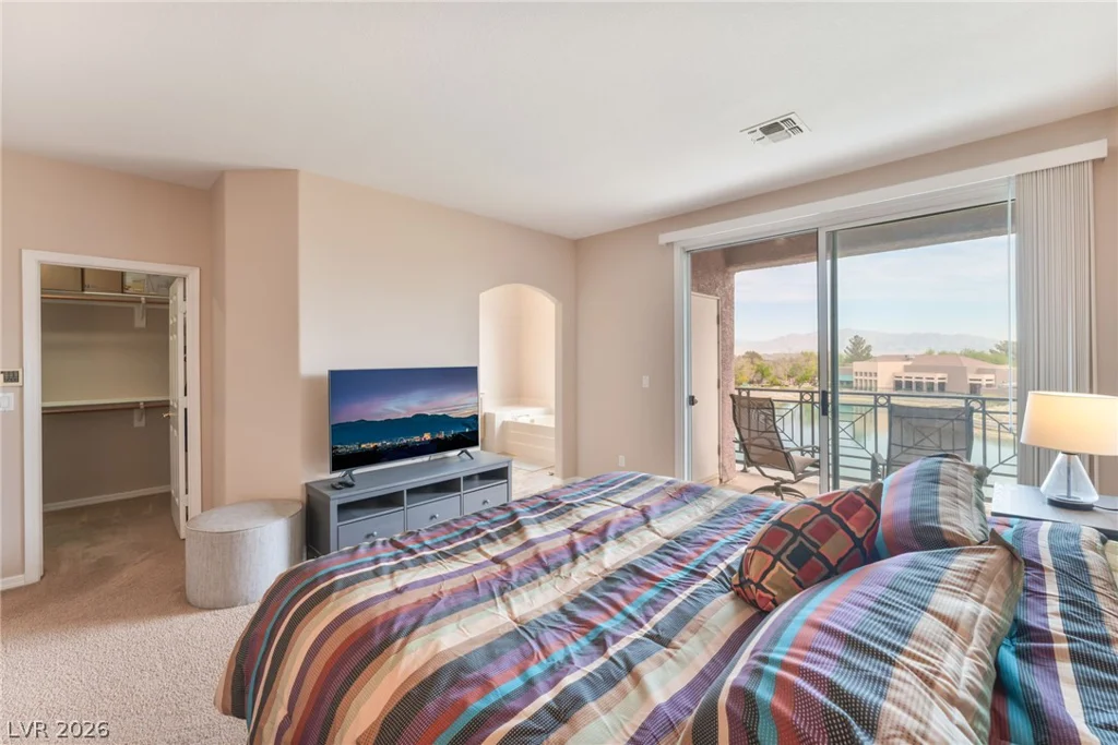 9400 Laguna Niguel, Las Vegas, NV 89134