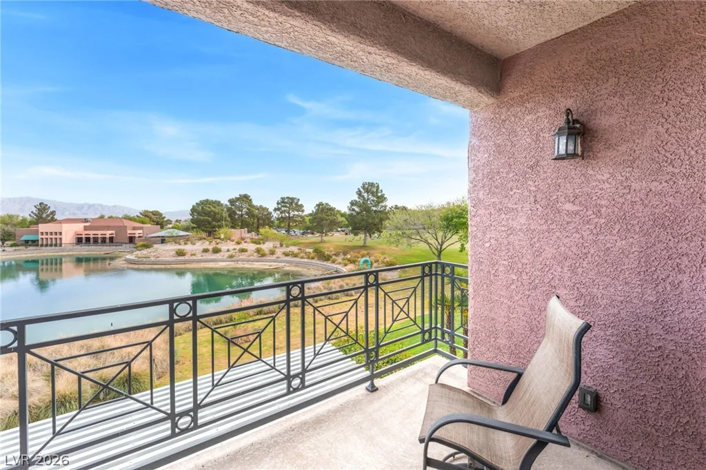 9400 Laguna Niguel, Las Vegas, NV 89134
