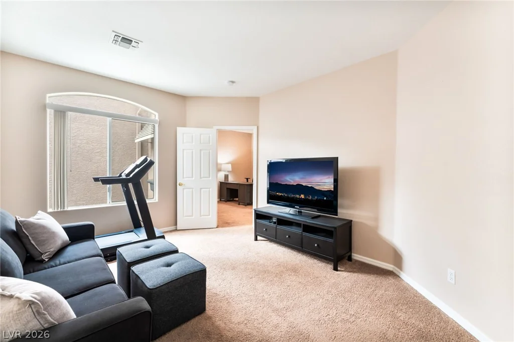 9400 Laguna Niguel, Las Vegas, NV 89134