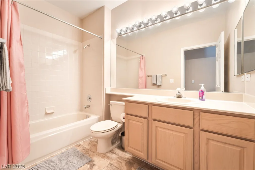 9400 Laguna Niguel, Las Vegas, NV 89134