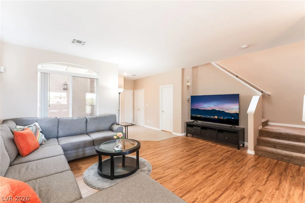 9400 Laguna Niguel, Las Vegas, NV 89134