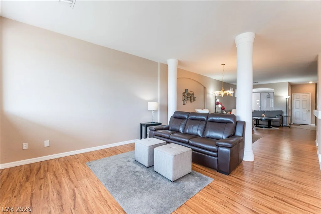 9400 Laguna Niguel, Las Vegas, NV 89134