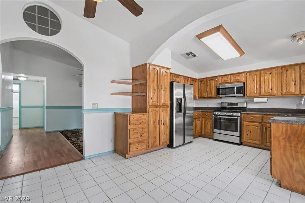 93 Vallejo, Las Vegas, NV 89110