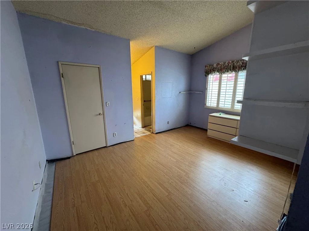 1997 Crowley, Las Vegas, NV 89142