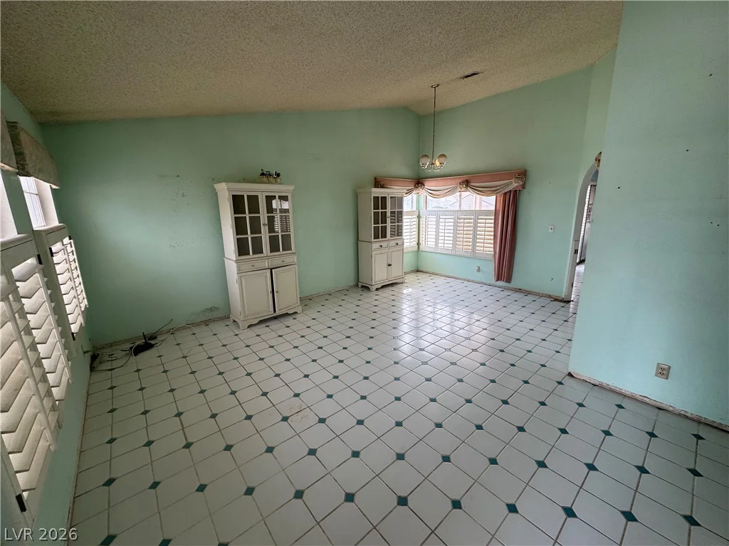 1997 Crowley, Las Vegas, NV 89142