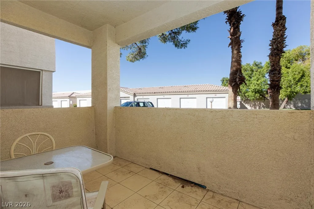 6480 Annie Oakley, Las Vegas, NV 89120