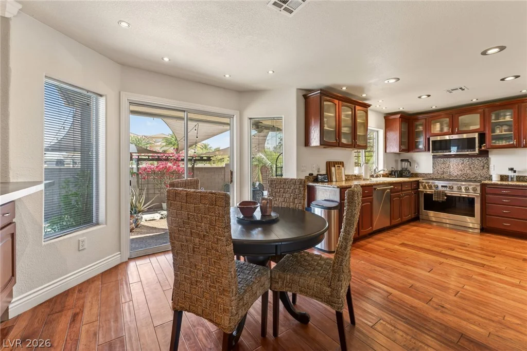 1720 Fairgate, Las Vegas, NV 89117