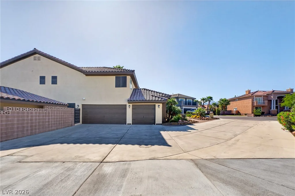 1720 Fairgate, Las Vegas, NV 89117