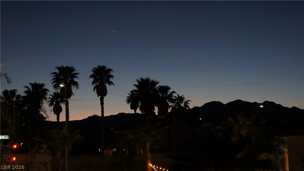 1720 Fairgate, Las Vegas, NV 89117