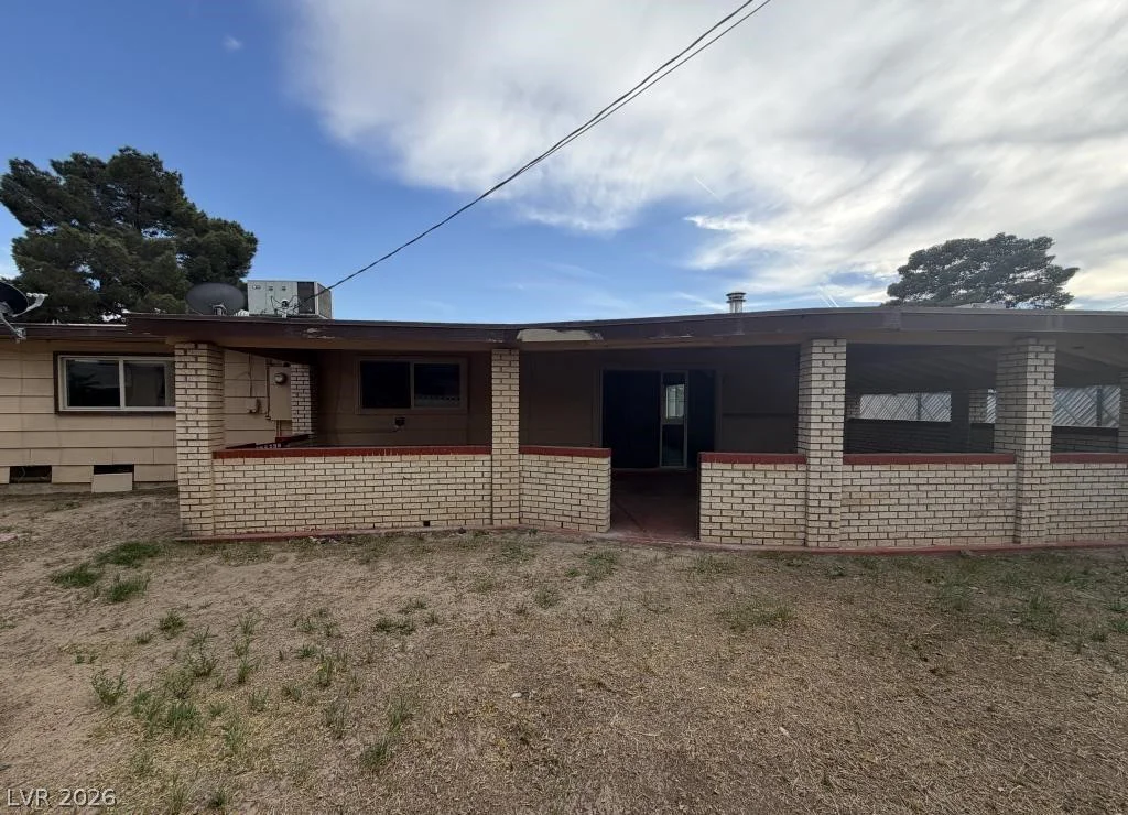 324 Duke, North Las Vegas, NV 89030