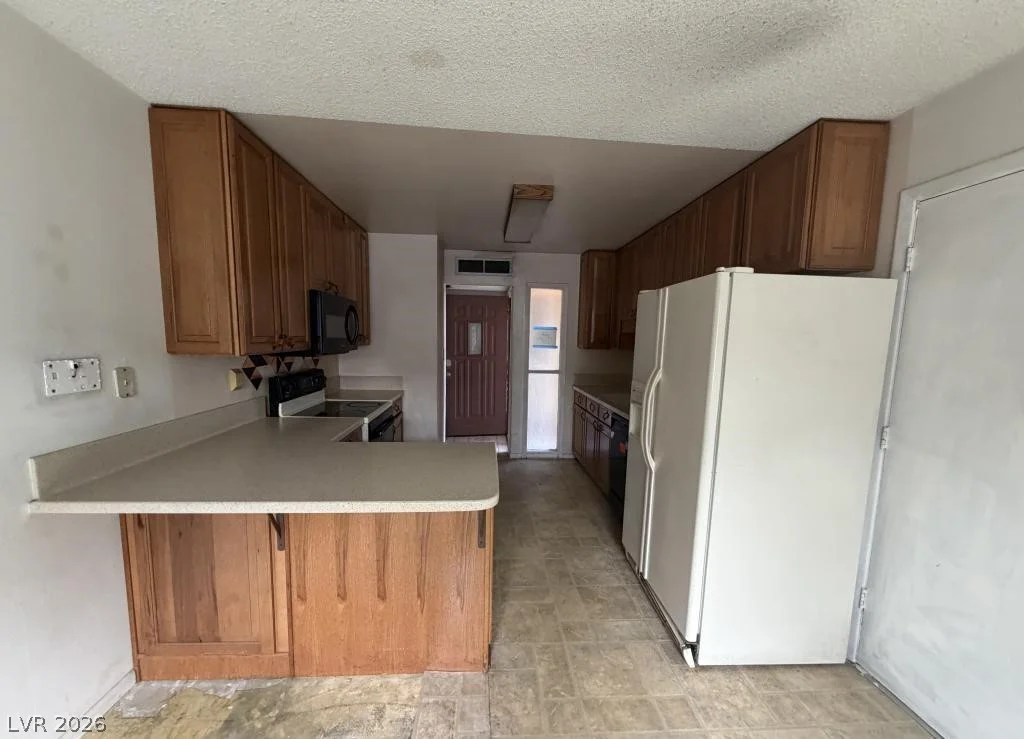 324 Duke, North Las Vegas, NV 89030