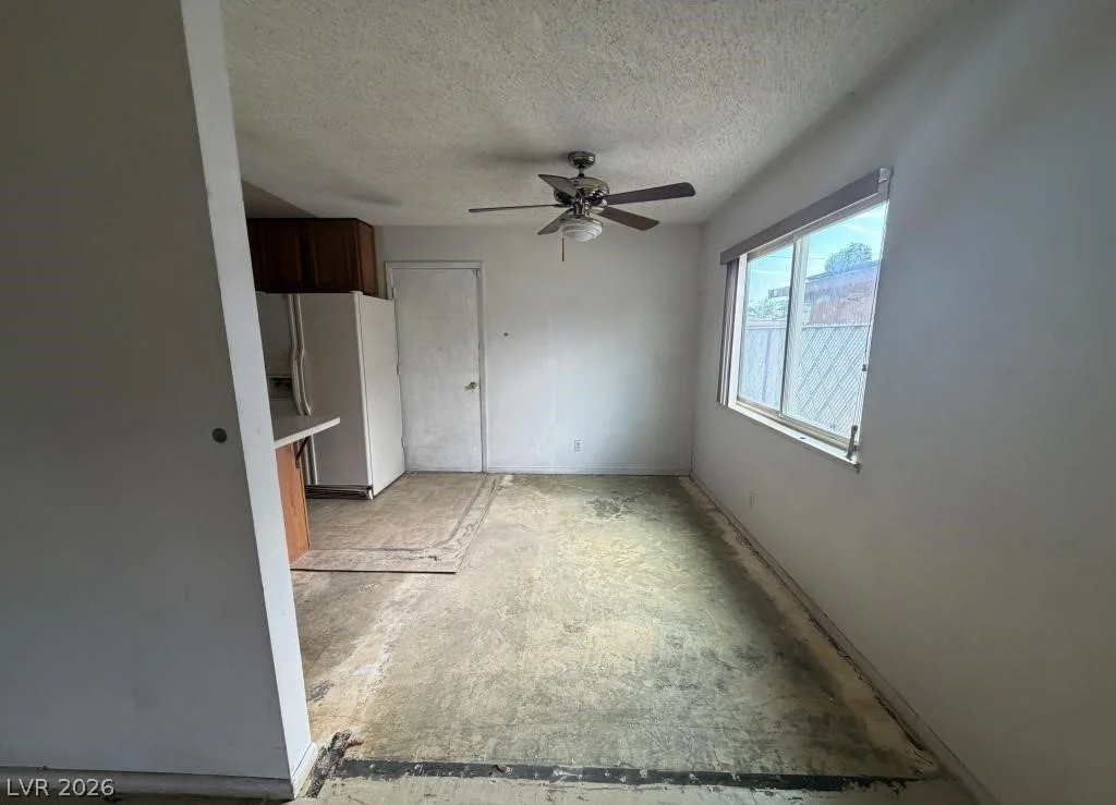 324 Duke, North Las Vegas, NV 89030