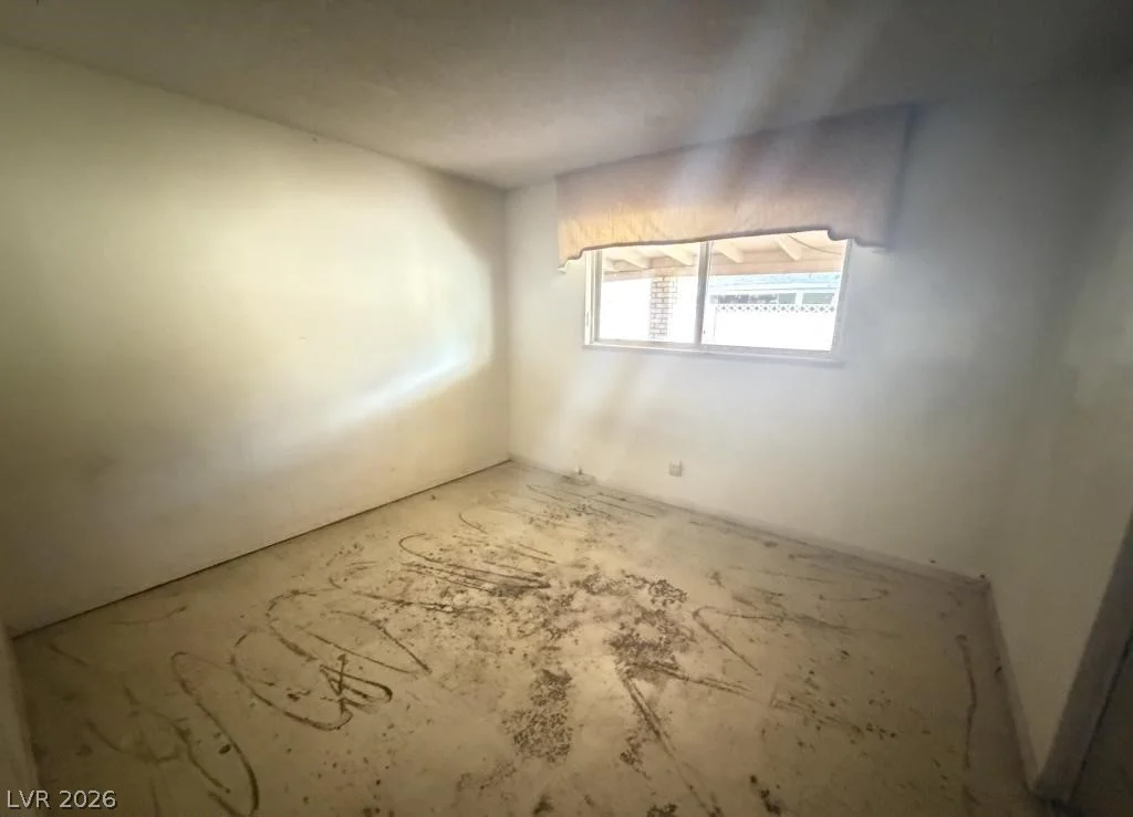 324 Duke, North Las Vegas, NV 89030