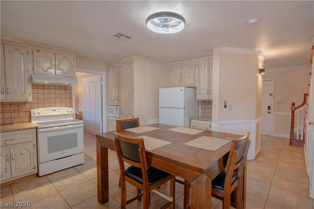 4631 Colorado, Las Vegas, NV 89104