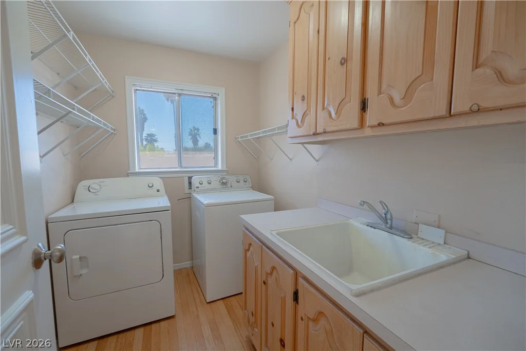 4631 Colorado, Las Vegas, NV 89104