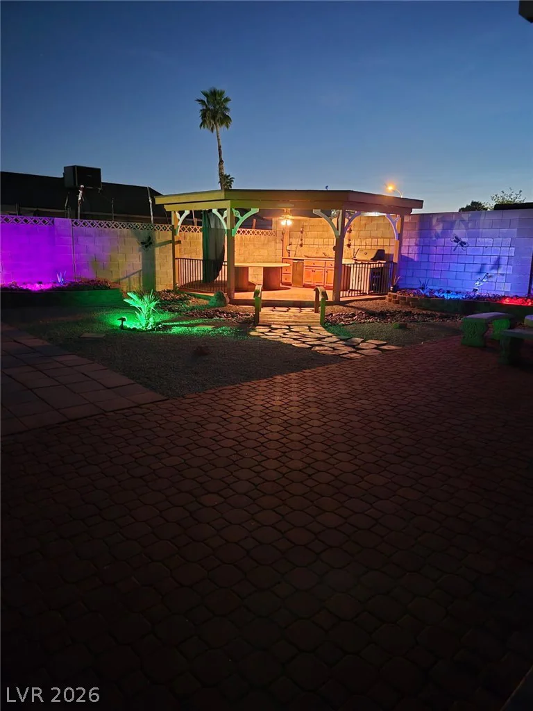 4631 Colorado, Las Vegas, NV 89104