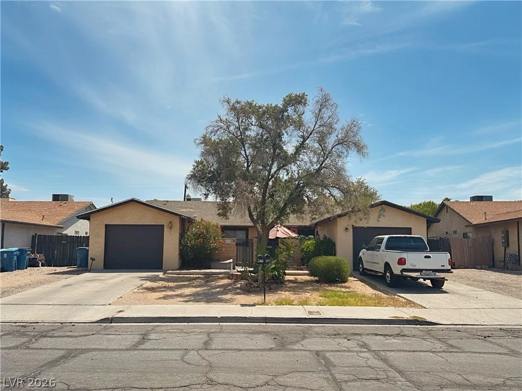 1569 Hialeah, Las Vegas, NV 89119