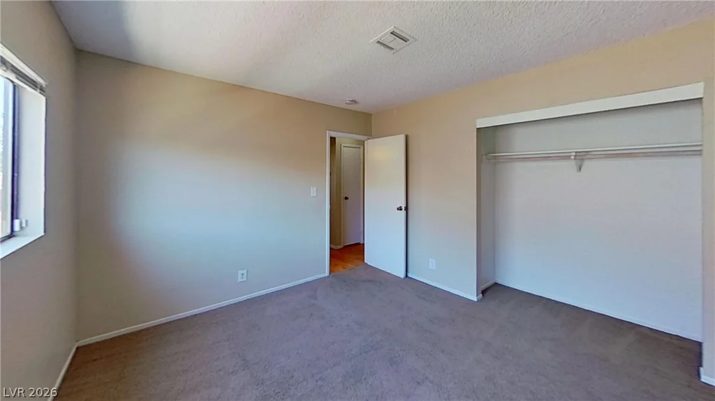 1569 Hialeah, Las Vegas, NV 89119