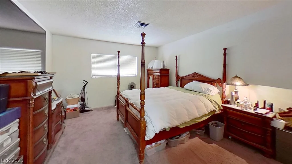 1569 Hialeah, Las Vegas, NV 89119