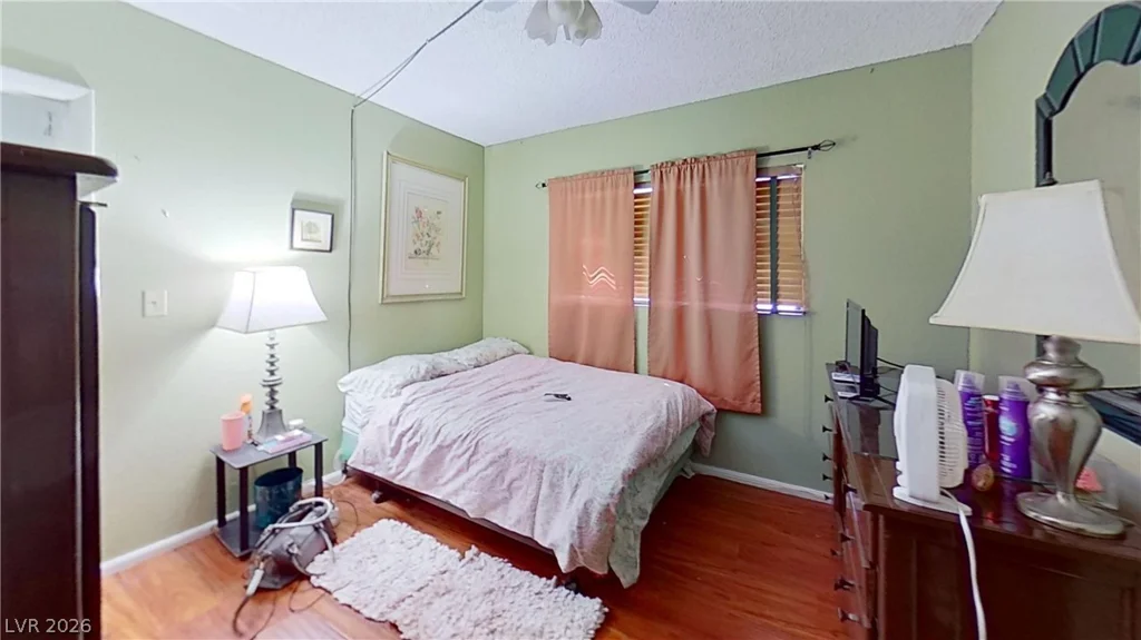 1569 Hialeah, Las Vegas, NV 89119