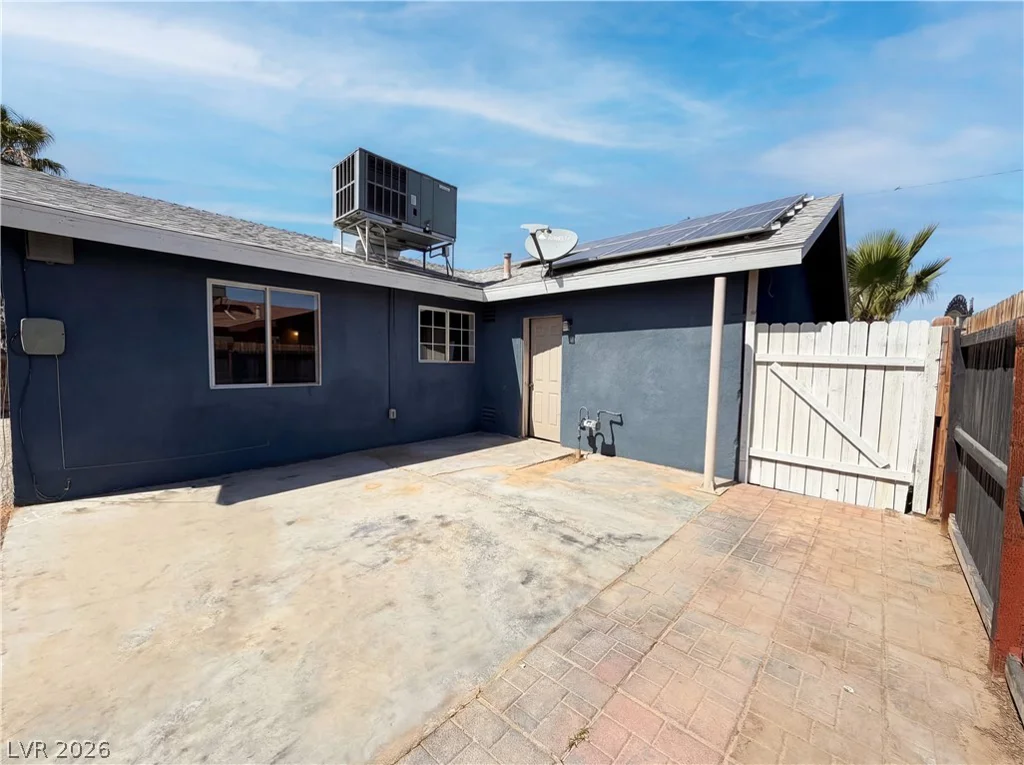 3101 Bartlett, North Las Vegas, NV 89030
