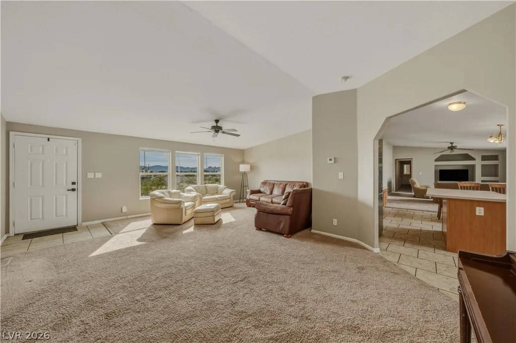 6300 Park Retiro, Pahrump, NV 89060