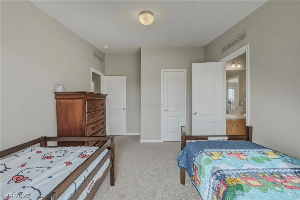 6300 Park Retiro, Pahrump, NV 89060