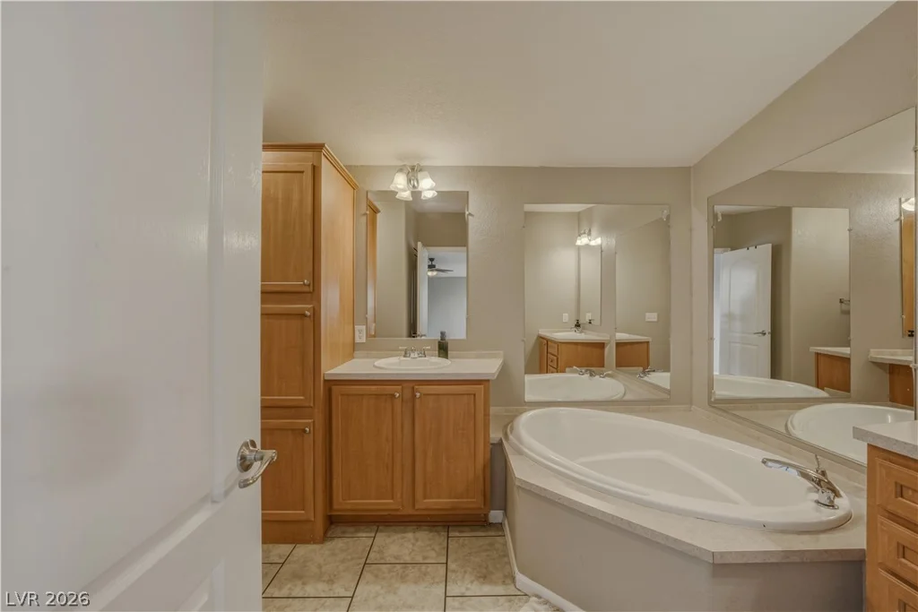 6300 Park Retiro, Pahrump, NV 89060