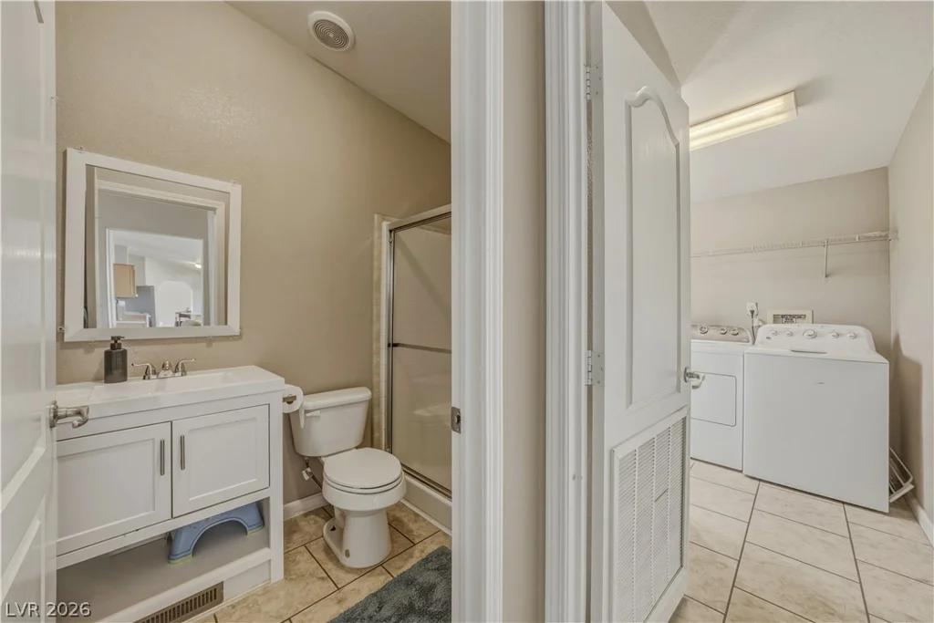 6300 Park Retiro, Pahrump, NV 89060