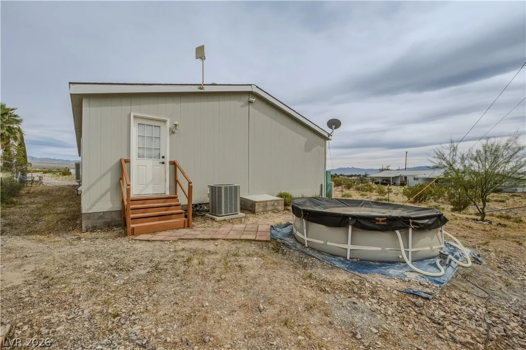 6300 Park Retiro, Pahrump, NV 89060