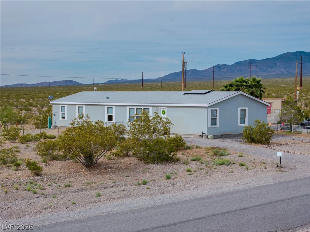 6300 Park Retiro, Pahrump, NV 89060