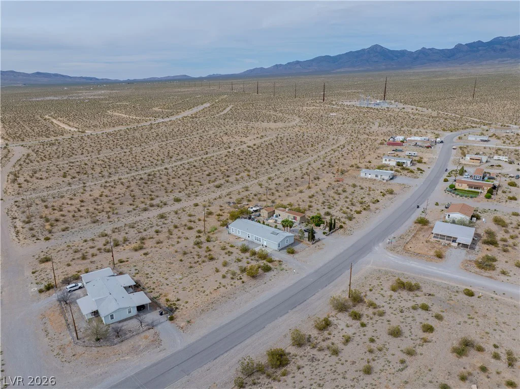 6300 Park Retiro, Pahrump, NV 89060