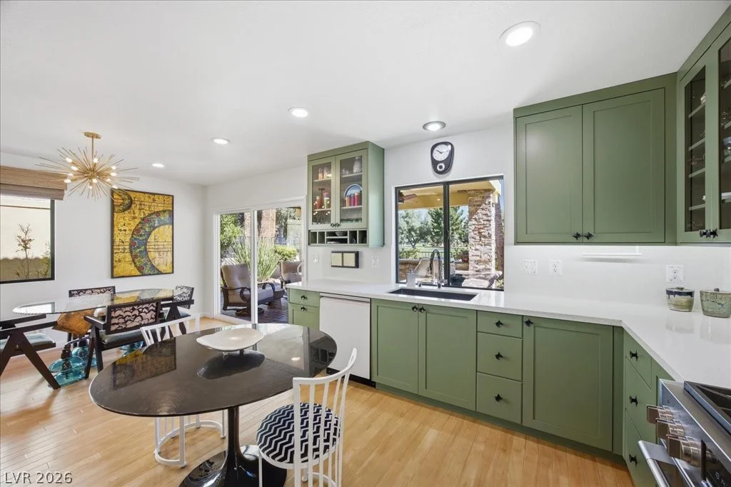 3161 Bel Air, Las Vegas, NV 89109