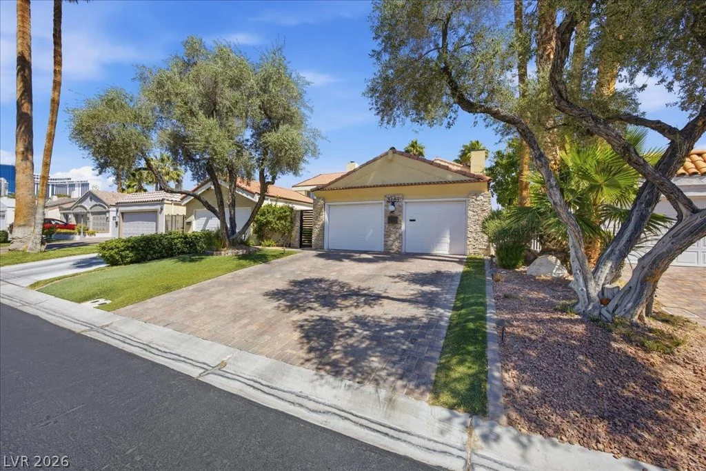 3161 Bel Air, Las Vegas, NV 89109