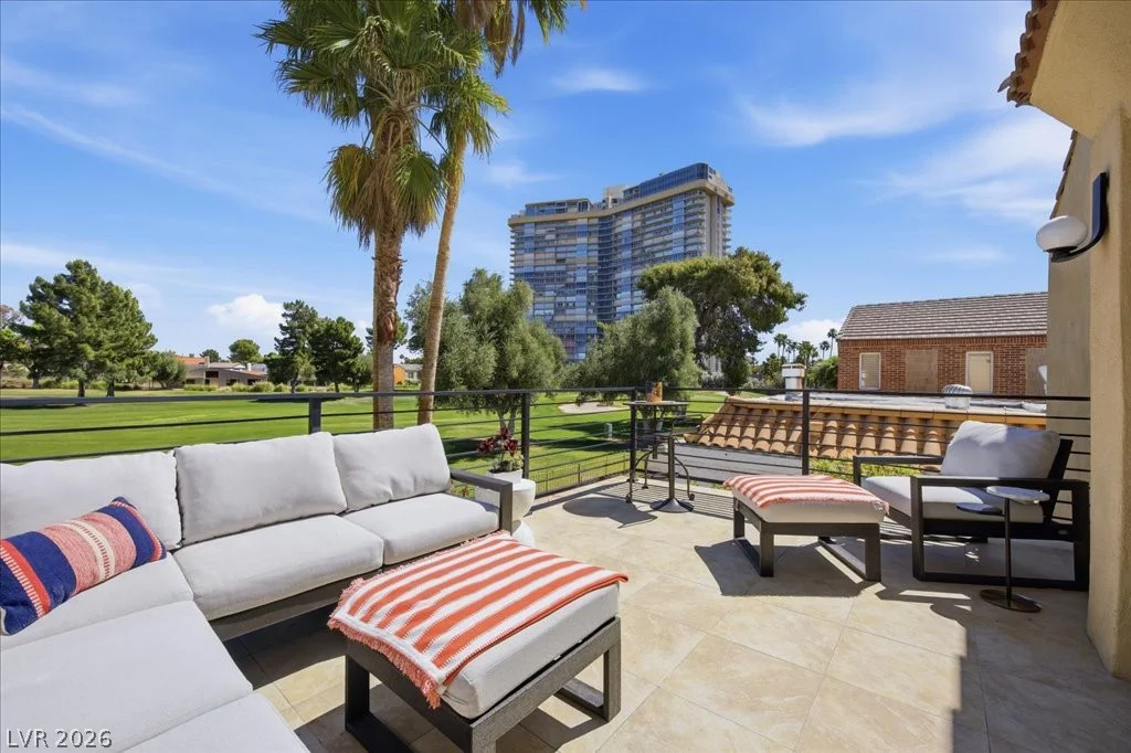 3161 Bel Air, Las Vegas, NV 89109
