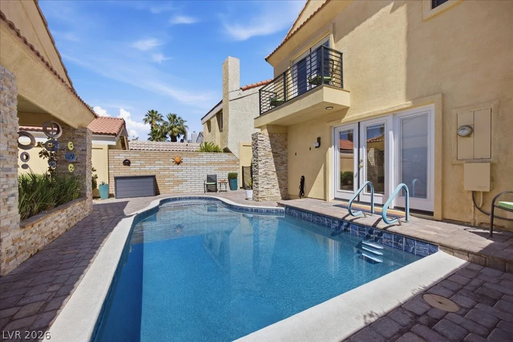 3161 Bel Air, Las Vegas, NV 89109
