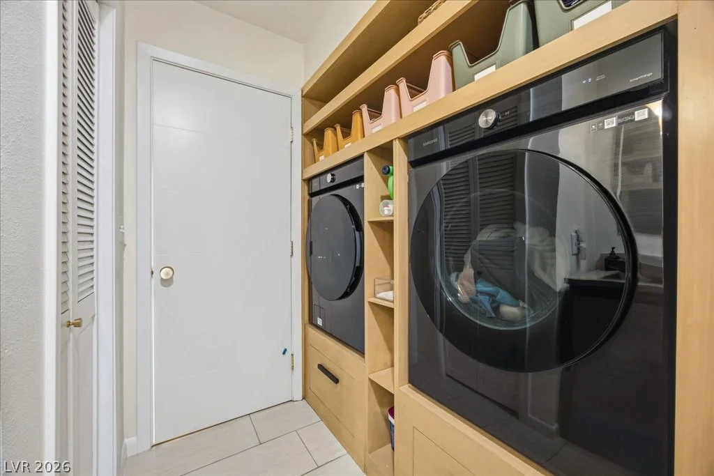 3161 Bel Air, Las Vegas, NV 89109