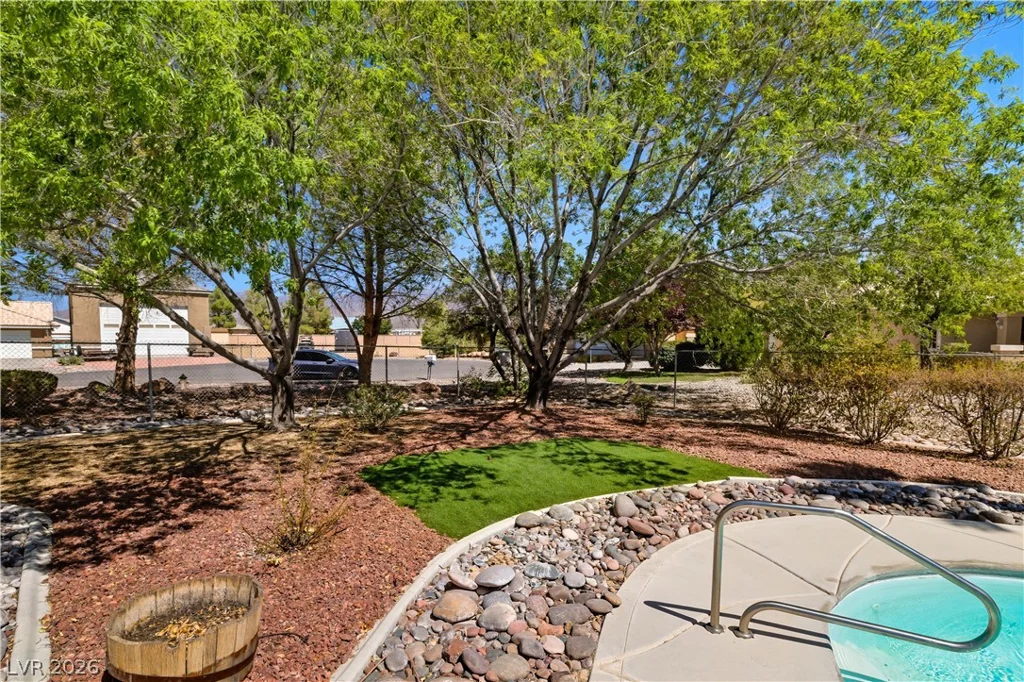 541 Tomahawk, Pahrump, NV 89060
