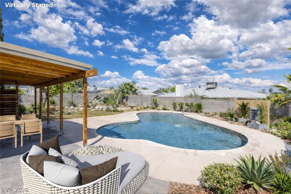 7208 Eve, Las Vegas, NV 89145