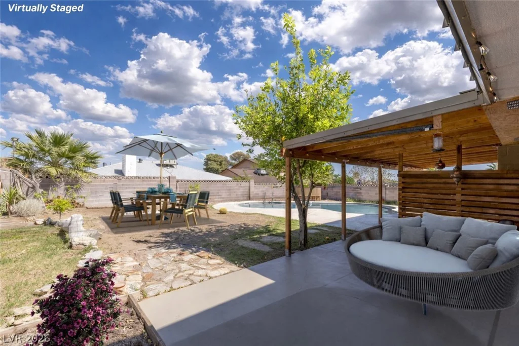 7208 Eve, Las Vegas, NV 89145