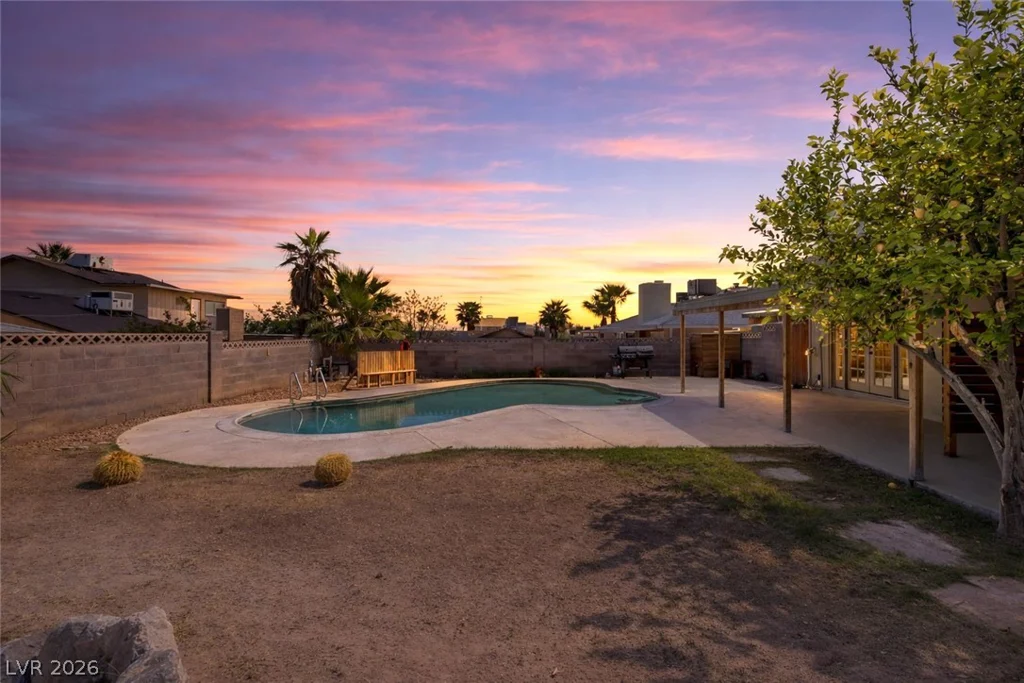 7208 Eve, Las Vegas, NV 89145