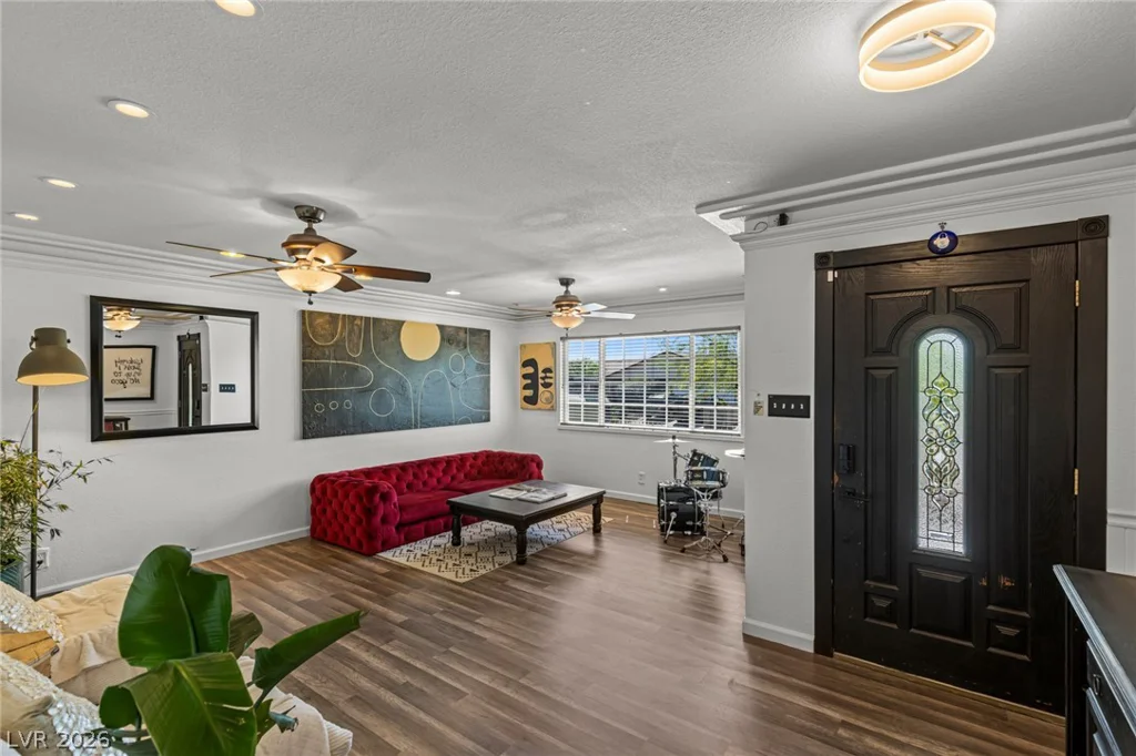 7208 Eve, Las Vegas, NV 89145
